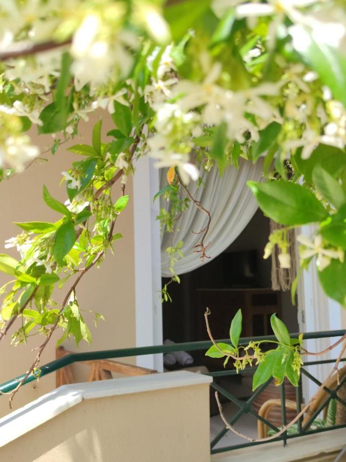 Kd Boho Home Lávrio Kültér fotó